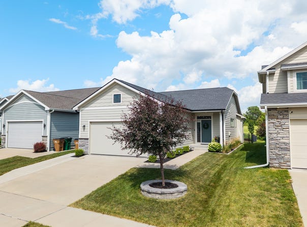 1909 NE Heritage Drive, Grimes, IA 50111