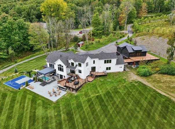 111 Lakeside Avenue, Milton, VT 05468