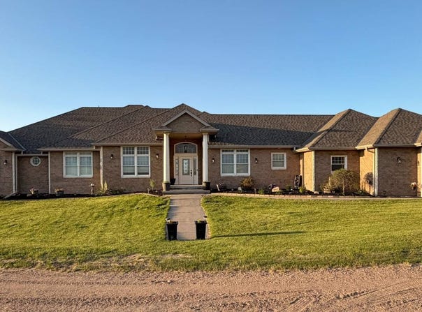 84640 524 Ave., Neligh, NE 68756