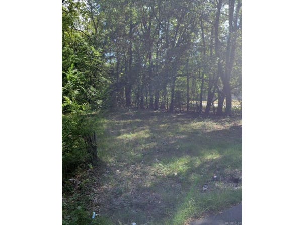 115 S Juniper Street, Pine Bluff, AR 71601