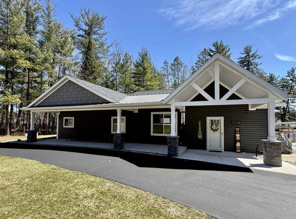 3358 E Pinecrest, Gladwin, MI 48624