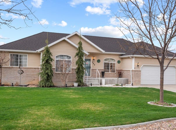 366 S 200 E, Mona, UT 84645