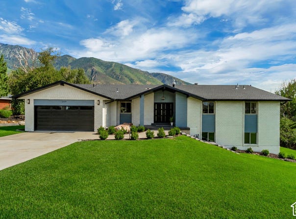 2120 E 11270 S, Sandy, UT 84092