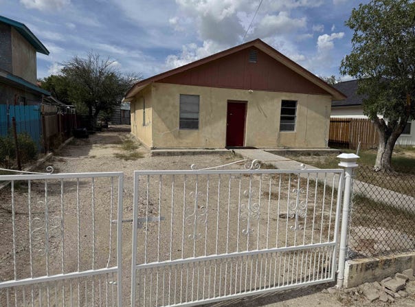 408 E Bowie, Del Rio, TX 78840