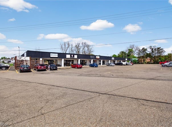 3110 Whipple Avenue NW, Canton, OH 44718