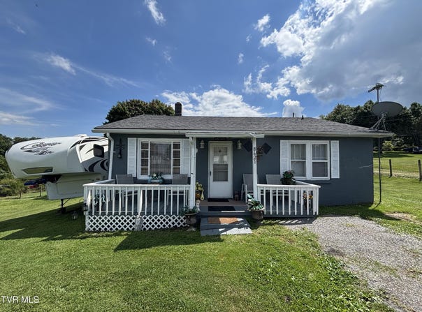 8621 Dr Ralph Stanley Highway, Coeburn, VA 24230