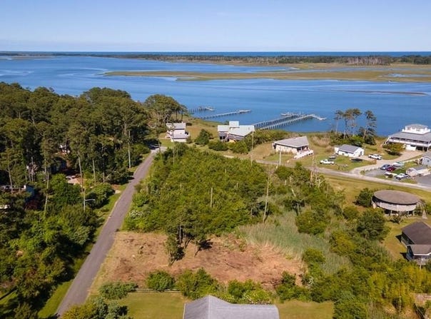 OAK DR lot: 19E, CHINCOTEAGUE, VA 23336