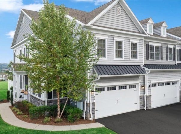 19 Aspen Dr, Cedar Grove Twp., NJ 07009
