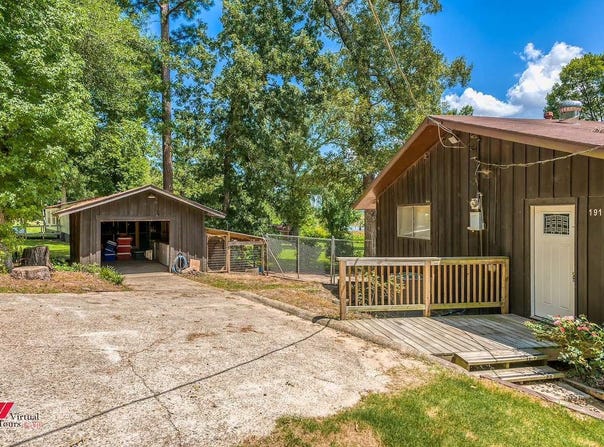191 Hamby Road, Logansport, LA 71049