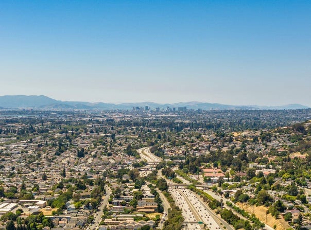 16860 Robey Dr, San Leandro, CA 94578