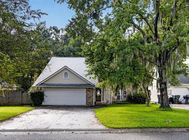 231 Houston Drive, Ladson, SC 29456