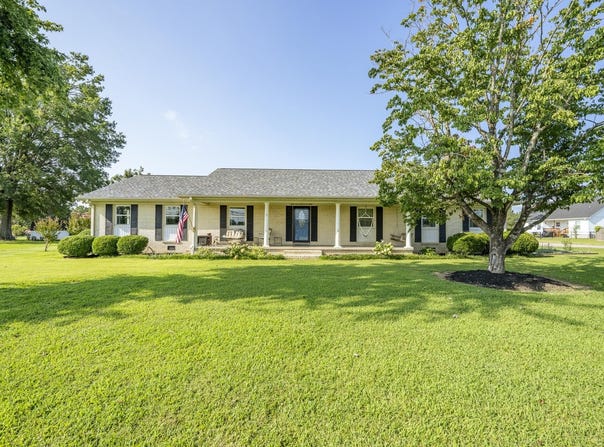 1150 PINHOOK Dr, Savannah, TN 38372