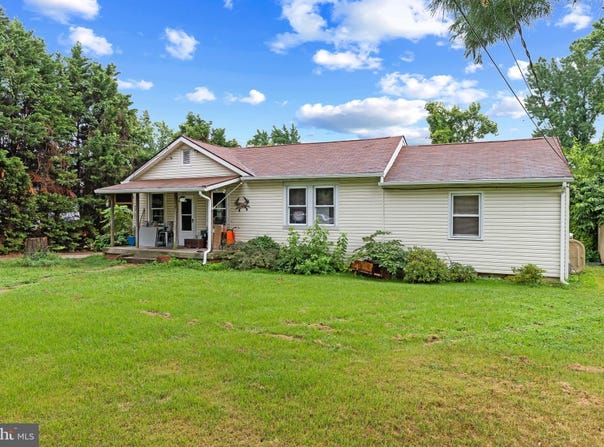 8002 FT SMALLWOOD RD, BALTIMORE, MD 21226