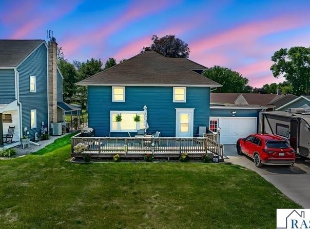 310 E 13th Street, Blue Earth, MN 56013