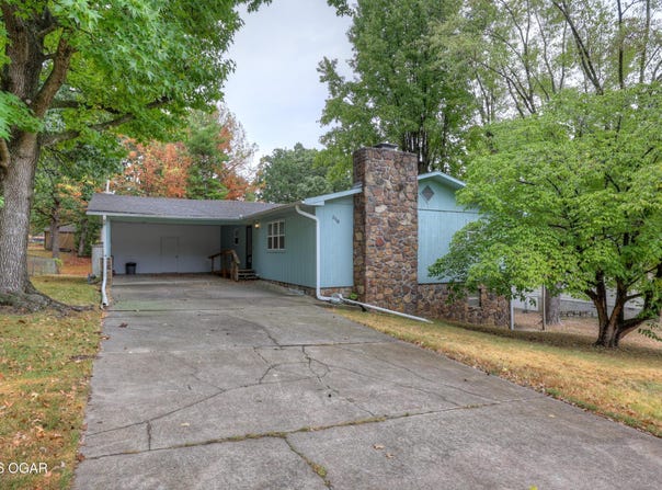 616 Joy Street, Neosho, MO 64850