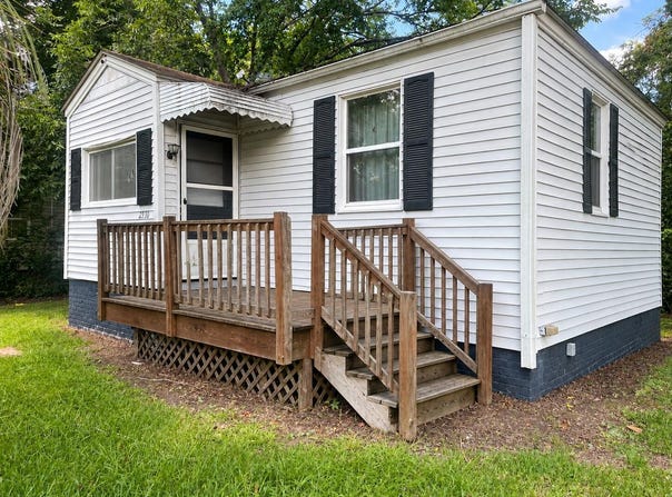 2730 Constitution Avenue, North Charleston, SC 29405