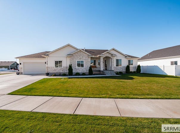 3700 E Koda Way, Idaho Falls, ID 83401