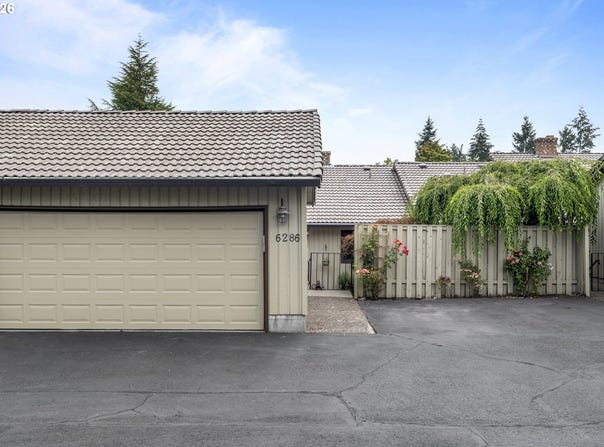 6286 Preakness Dr, WestLinn, OR 97068