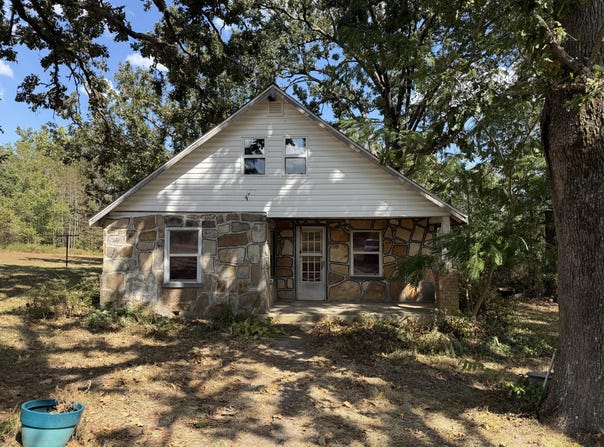 23905 E State Hwy 14, Ava, MO 65608