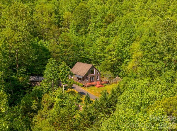 110 Wyoming Drive, Sylva, NC 28779