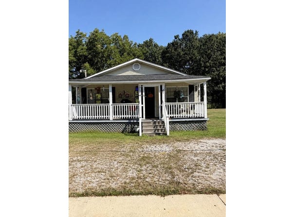 1230 Reese(1200/1210/1250) St, Tupelo, MS 38804