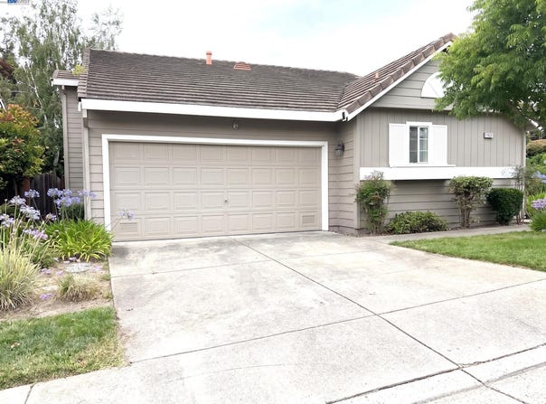11651 Rolling Hills Pl, Dublin, CA 94568