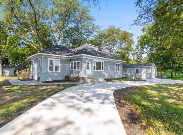 1353 Steward Road, Steward, IL 60553