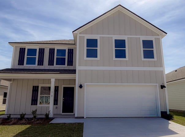180 Needle Thrush Circle, Crawfordville, FL 32327