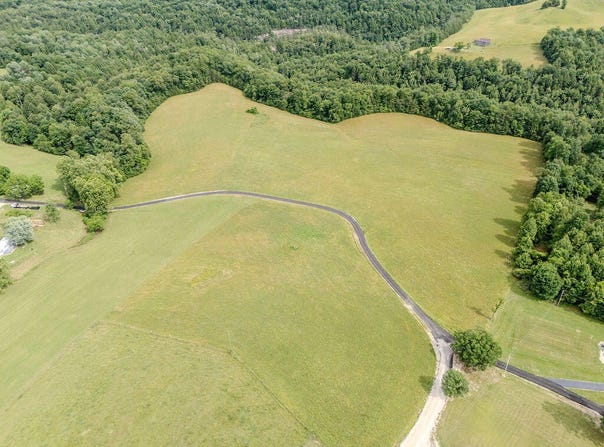 1150 Arvil Dehart Road, Sandy Hook, KY 41171