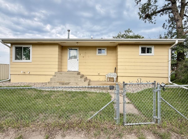 185 Emmanuel St, Cavour, SD 57324