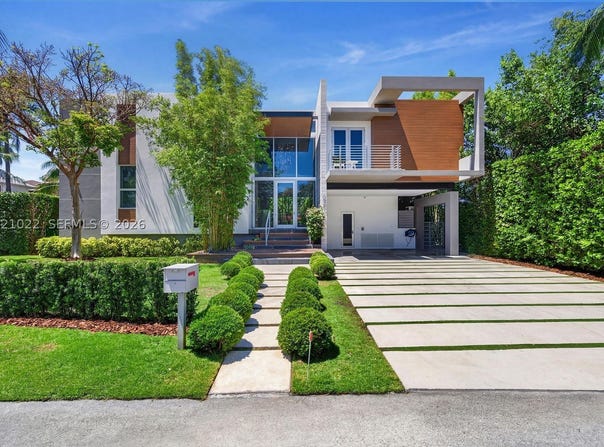 625 Curtiswood Dr, Key Biscayne, FL 33149