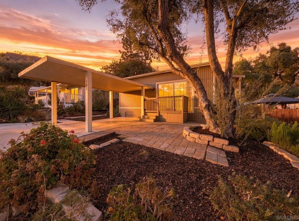1120 Pepper Dr, El Cajon, CA 92021