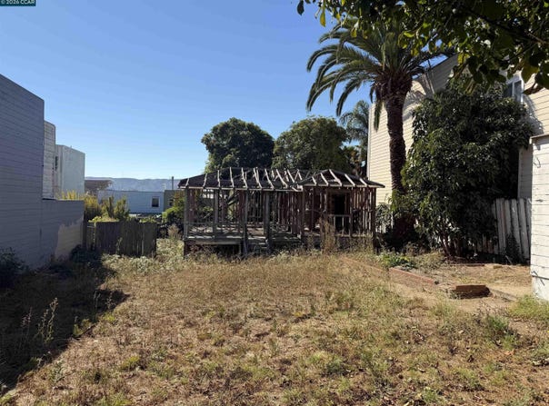 469 Harkness Avenue, San Francisco, CA 94134