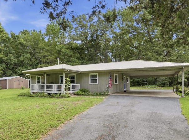 724 Lone Pine Rd. S, Greers Ferry, AR 72067