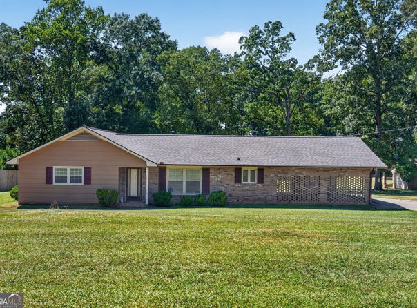 106 Iris Drive, Lagrange, GA 30241