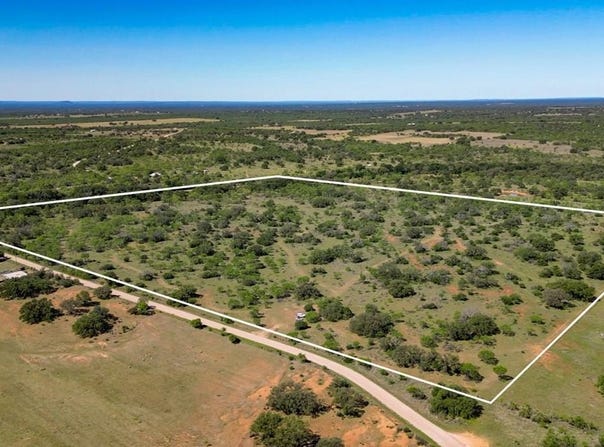 N County Rd 402, Llano, TX 78643
