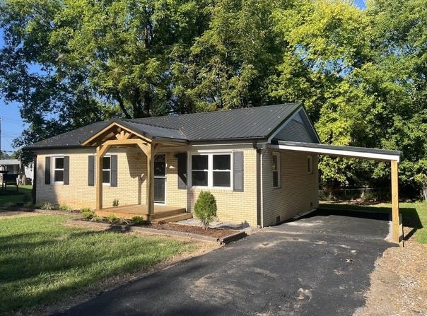 1104 Madison St, PARIS, TN 38242