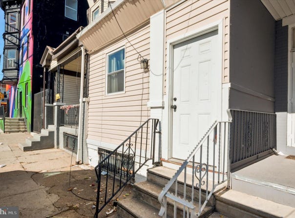809 E LOCUST Avenue, PHILADELPHIA, PA 19138