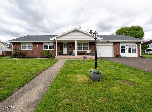 1105 E 5TH Street, Berwick, PA 18603