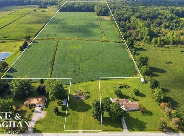 6733 Trumble Road, Saint Clair, MI 48079