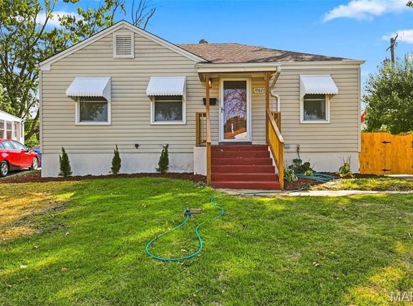 10620 Saint Stephen Lane, St Ann, MO 63074