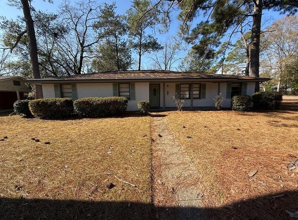 300 Reid Drive, Dothan, AL 36301