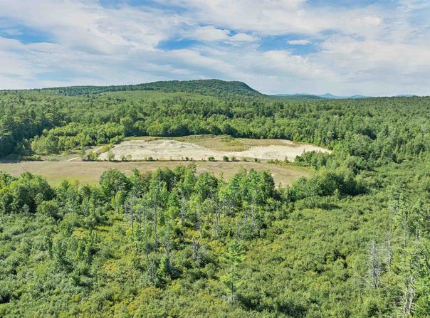 N Wakefield Road, Wolfeboro, NH 03894