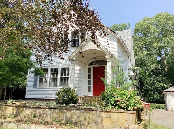 365 S Main St, Attleboro, MA 02703