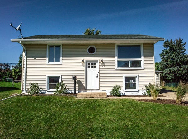 234 Gordon Avenue, Romeoville, IL 60446