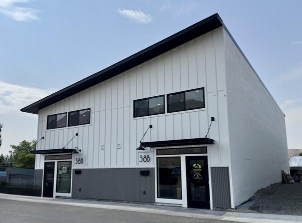 38 Gannett Rd, Bellevue, ID 83313