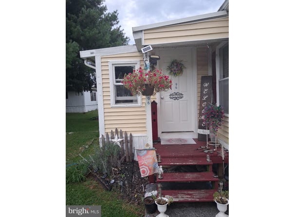 96 MAPLE Road, DOVER, PA 17315