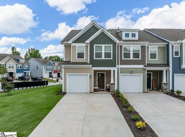 1215 Cherry Orchard Road, Moore, SC 29369
