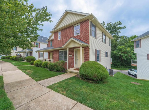 3772 E Cobble Creek Drive, Bloomington, IN 47401-7144