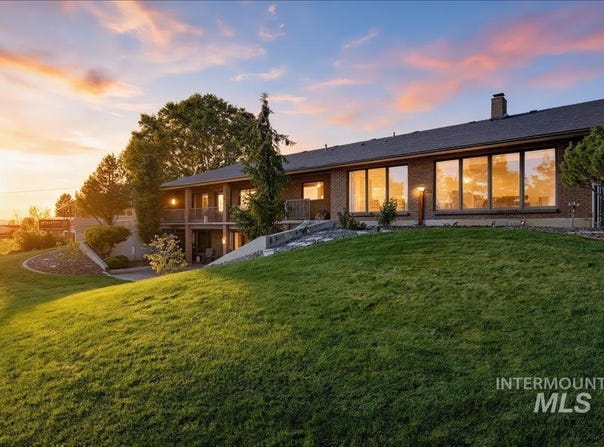 1760 Fairmont Dr, Weiser, ID 83672